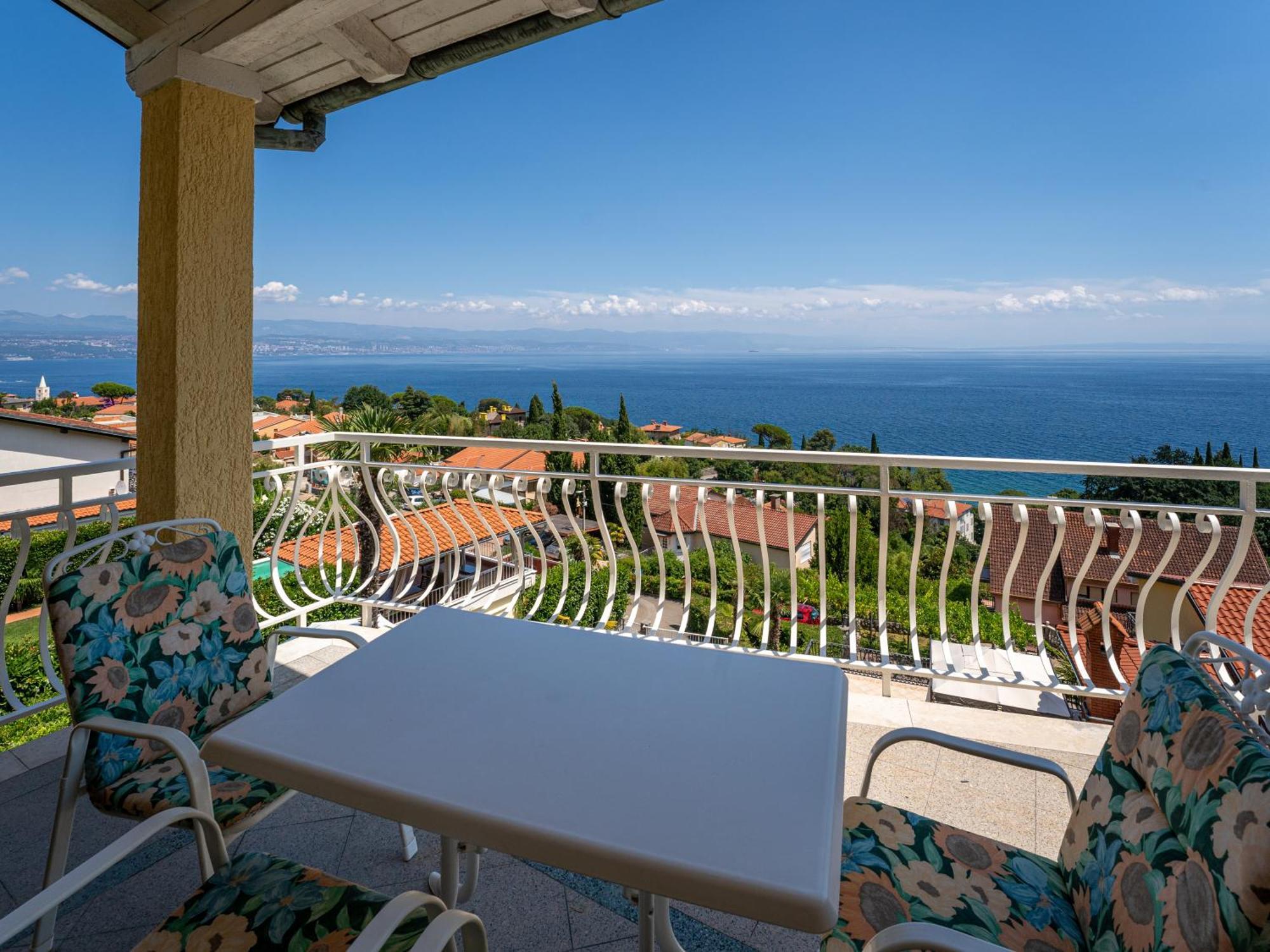 Villa Mona Lisa Lovran - Croatia Екстериор снимка