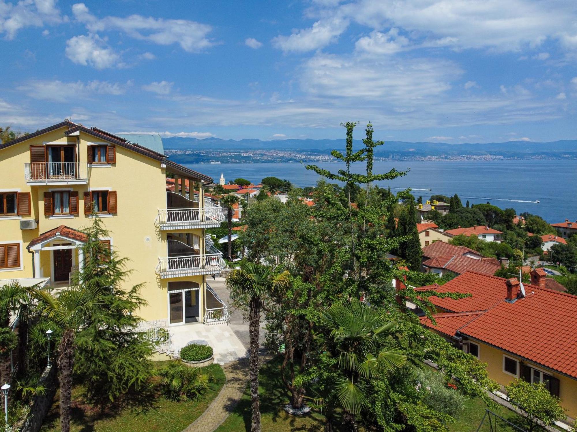 Villa Mona Lisa Lovran - Croatia Екстериор снимка