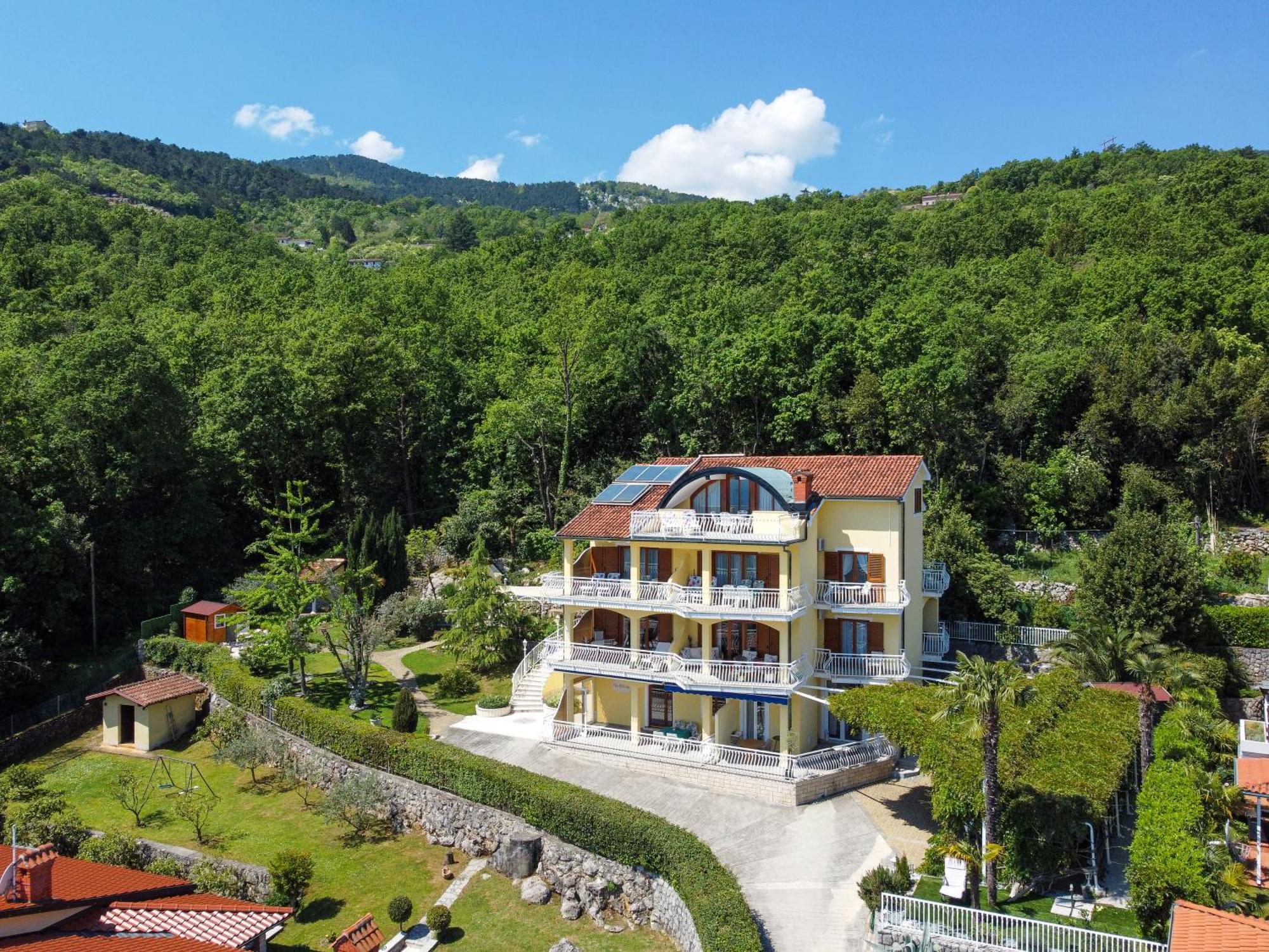 Villa Mona Lisa Lovran - Croatia Екстериор снимка